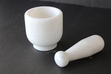 Load image into Gallery viewer, Natural white Mortar and Pestle Set for Kitchen
